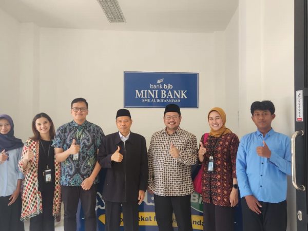 🚀 Memperkuat Sinergi Pendidikan Vokasi: SMK Al-Ikhwaniyah & Bank BJB Diskusikan Kolaborasi Kelas Industri
